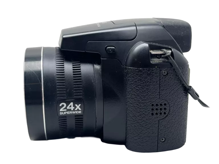 APARAT FINEPIX S4200 + POKROWIEC