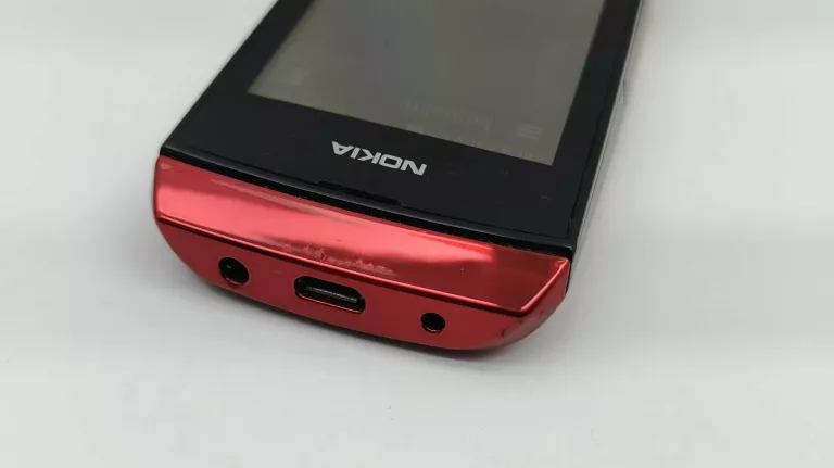 NOKIA ASHA 306 CZERWONA