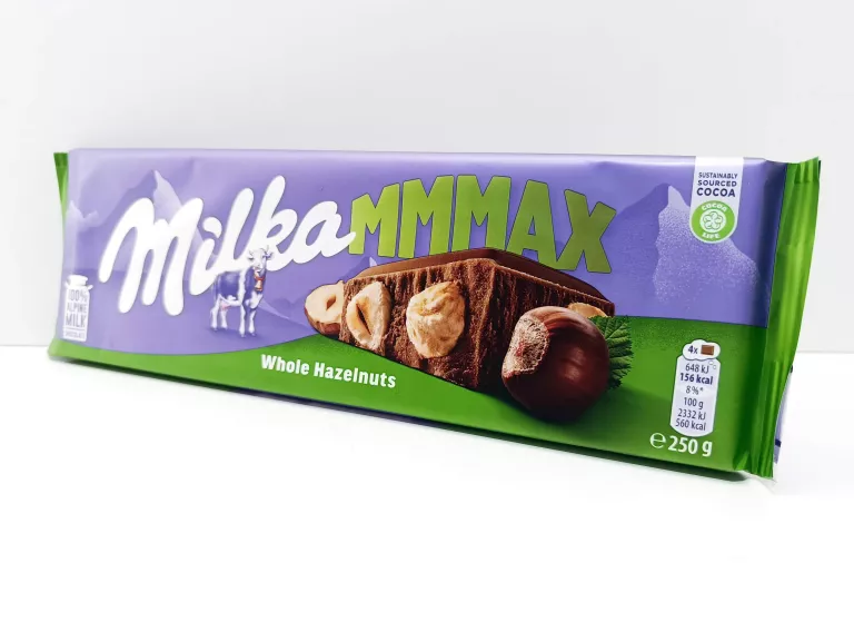 MILKA MMMAX WHOLE HAZELNUTS CZEKOLADA MLECZNA 250 G