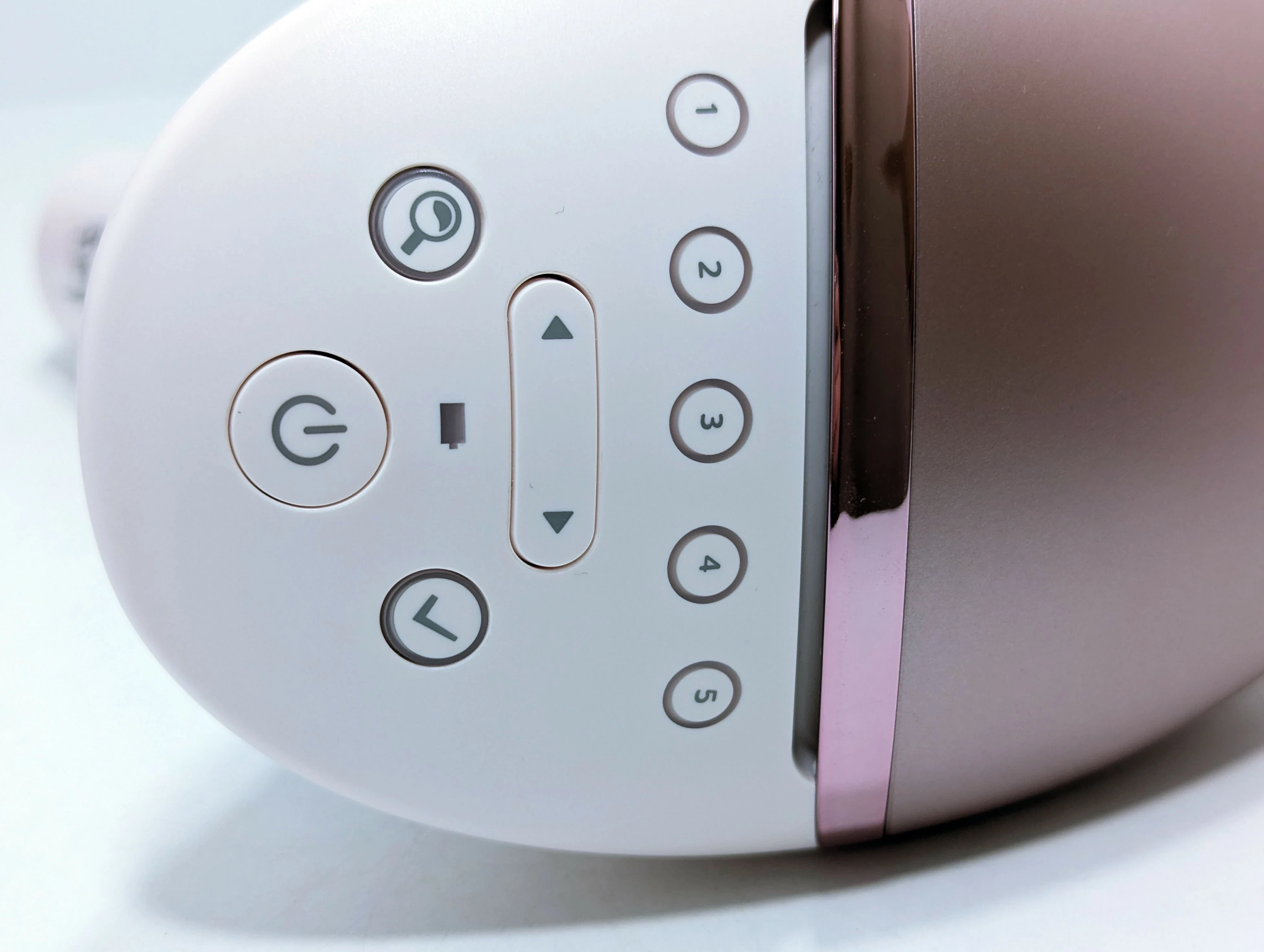 depilator-laserowy-philips-lumea-9900-ipl-bri977-kolor-dominujacy-129357-1