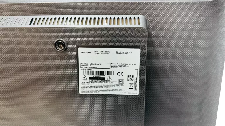 TV SAMSUNG 32 CALE UE32J4000AW HD READY + PILOT