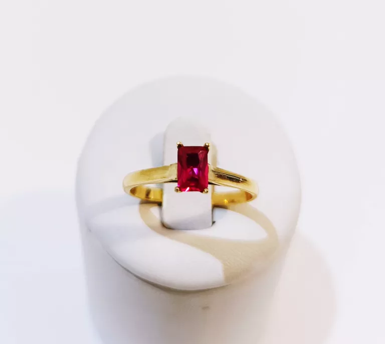 zloty-pierscionek-585-26g-r19-rodzaj-2205-2