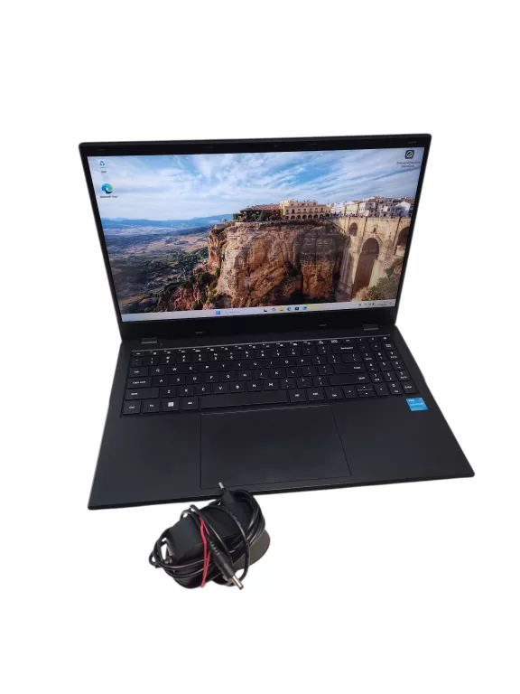 LAPTOP TECHBITE PIX 15.6 128GB