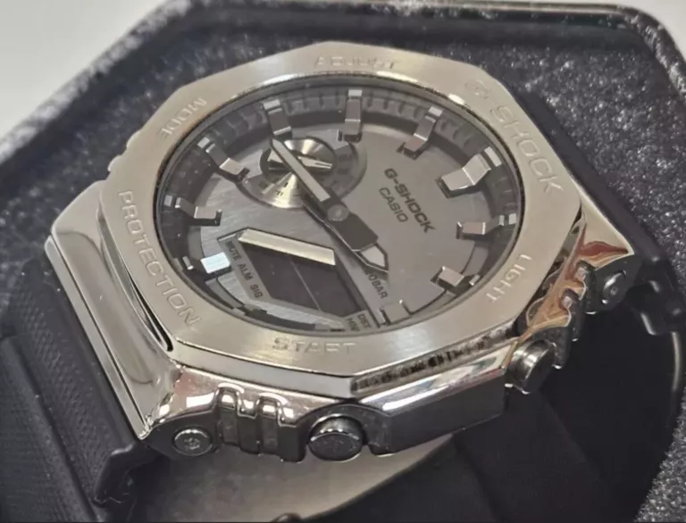 ZEGAREK CASIO G-SHOCK GM-2100-1AER