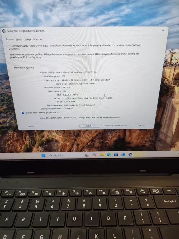 LAPTOP TECHBITE PIX 15.6 128GB
