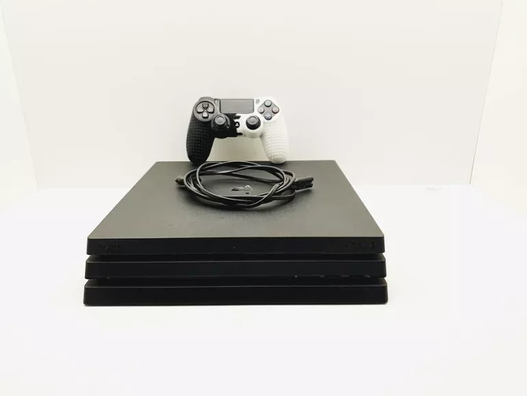 KONSOLA SONY PLAYSTATION 4 PRO CUH-7216B 1TB