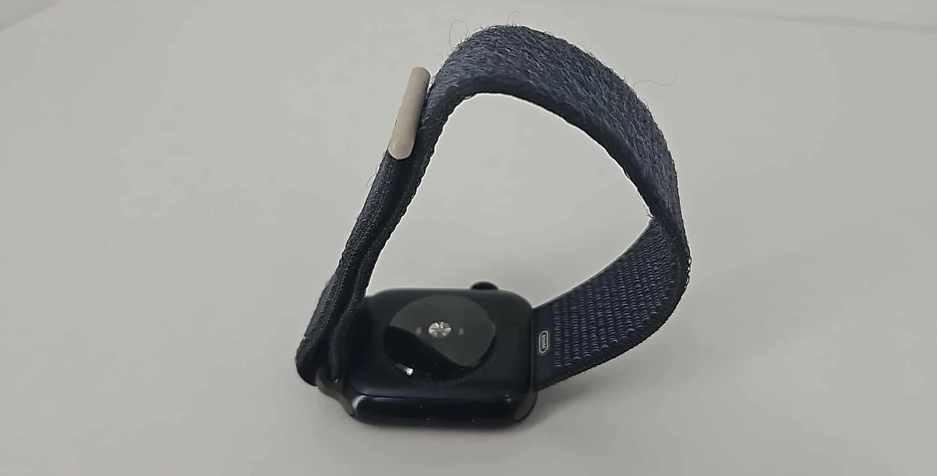 apple-watch-se-40mm-model-a2725-ean-gtin-0194253769026