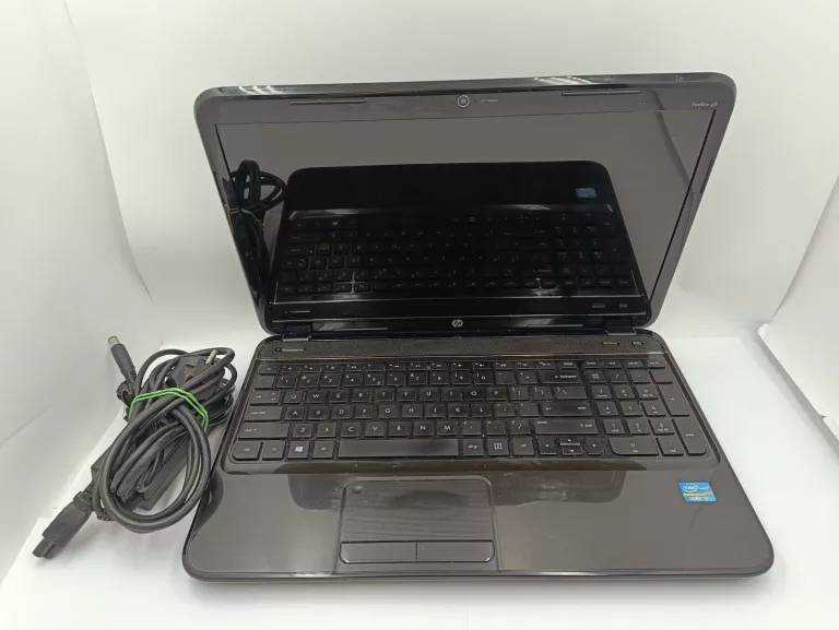 LAPTOP HP PAVILION G6 4GB/240 GB SSD I3 HD GRAPHICS 3000