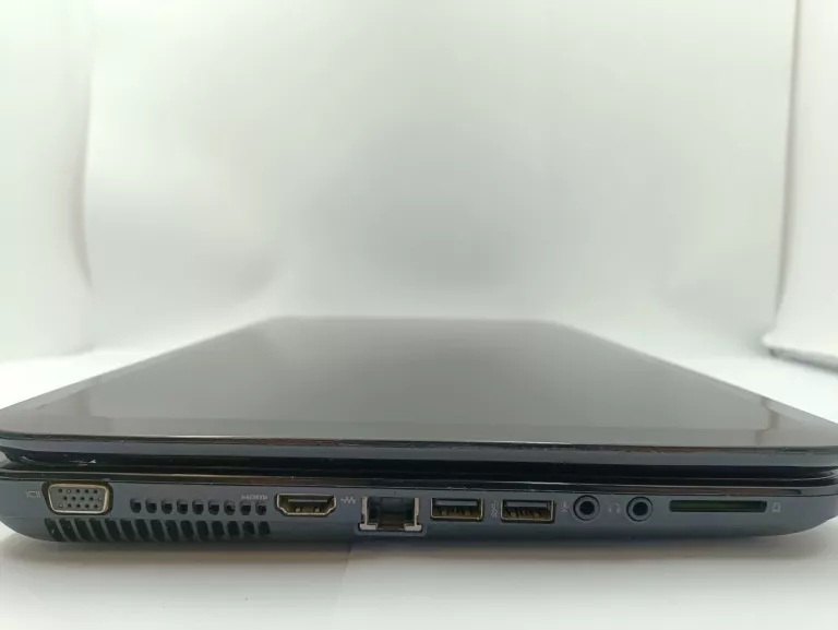 LAPTOP HP PAVILION G6 4GB/240 GB SSD I3 HD GRAPHICS 3000