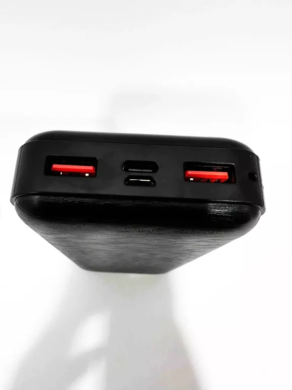 PAIDASHU POWER BANK 27000MAH POWERBANK 22.5W PD 2X USB USB-C TYPE-C KABEL