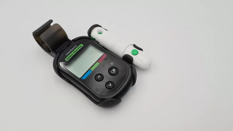 JAK NOWY GLUKOMETR ONETOUCH SELECT PLUS FLEX
