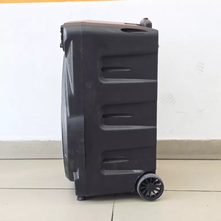 GŁOSNIK MANTA SPK5033 Z AKCESORIAMI