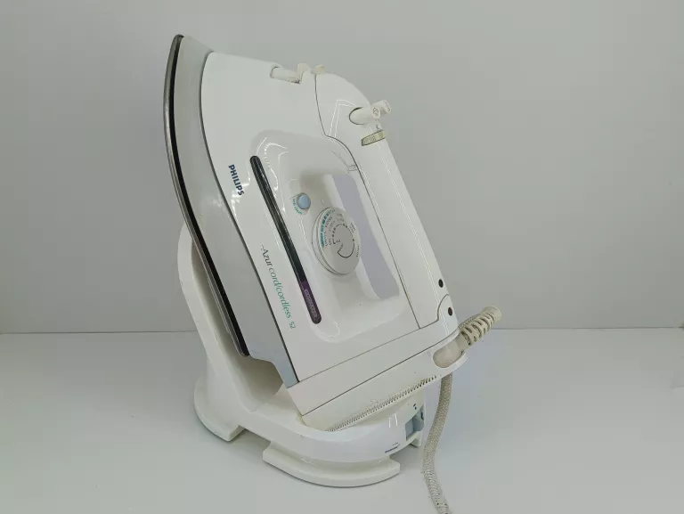 ŻELAZKO PHILIPS AZUR CORDLESS 52