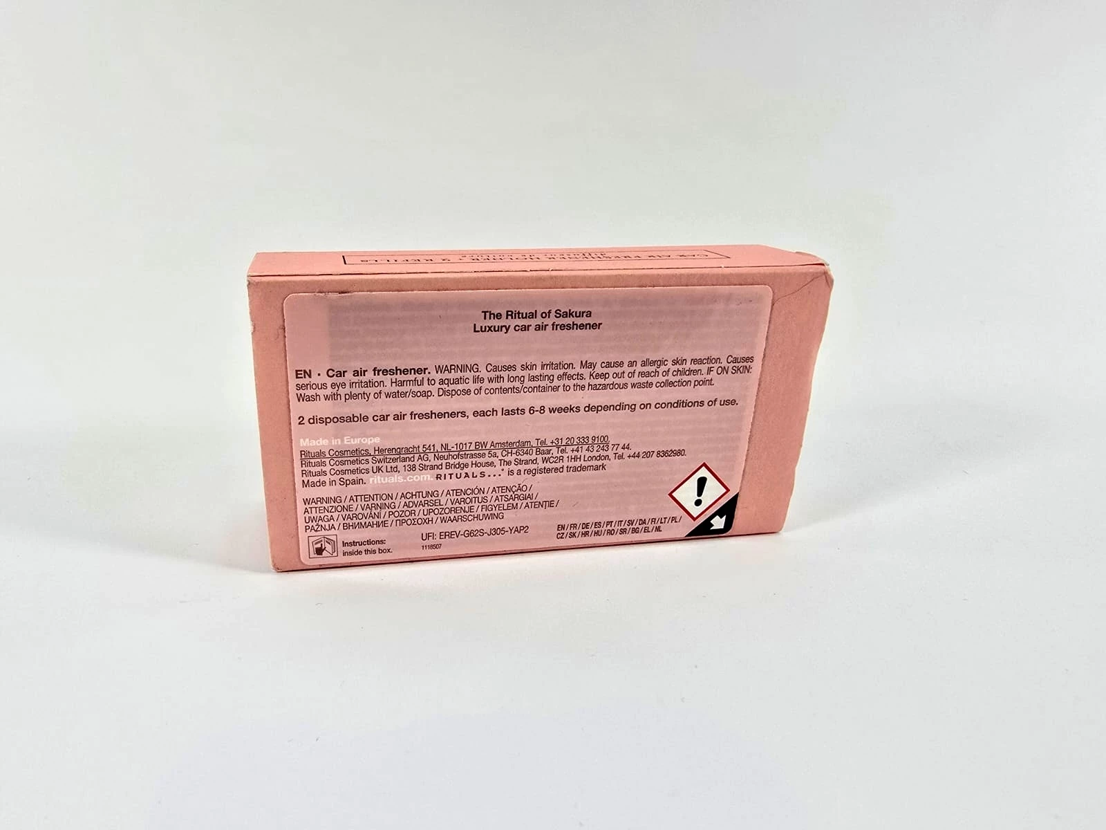 rituals-zapach-do-samochodu-the-ritual-of-sakura-2x3g-drewniane-etui-stan-11323-1