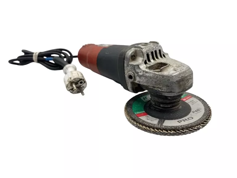 SZLIFIERKA KĄTOWA BLACK DECKER KG902 900W
