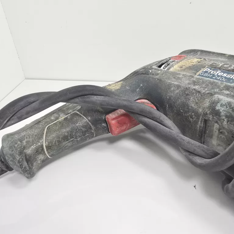 MŁOTOWIERTARKA BOSCH PROFESSIONAL GBH 240