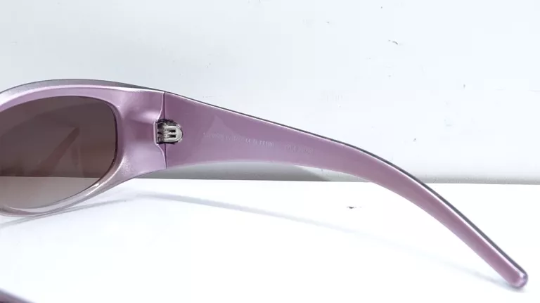 okulary-przeciwsloneczne-fendi-fs301-material-oprawki-204165-219057