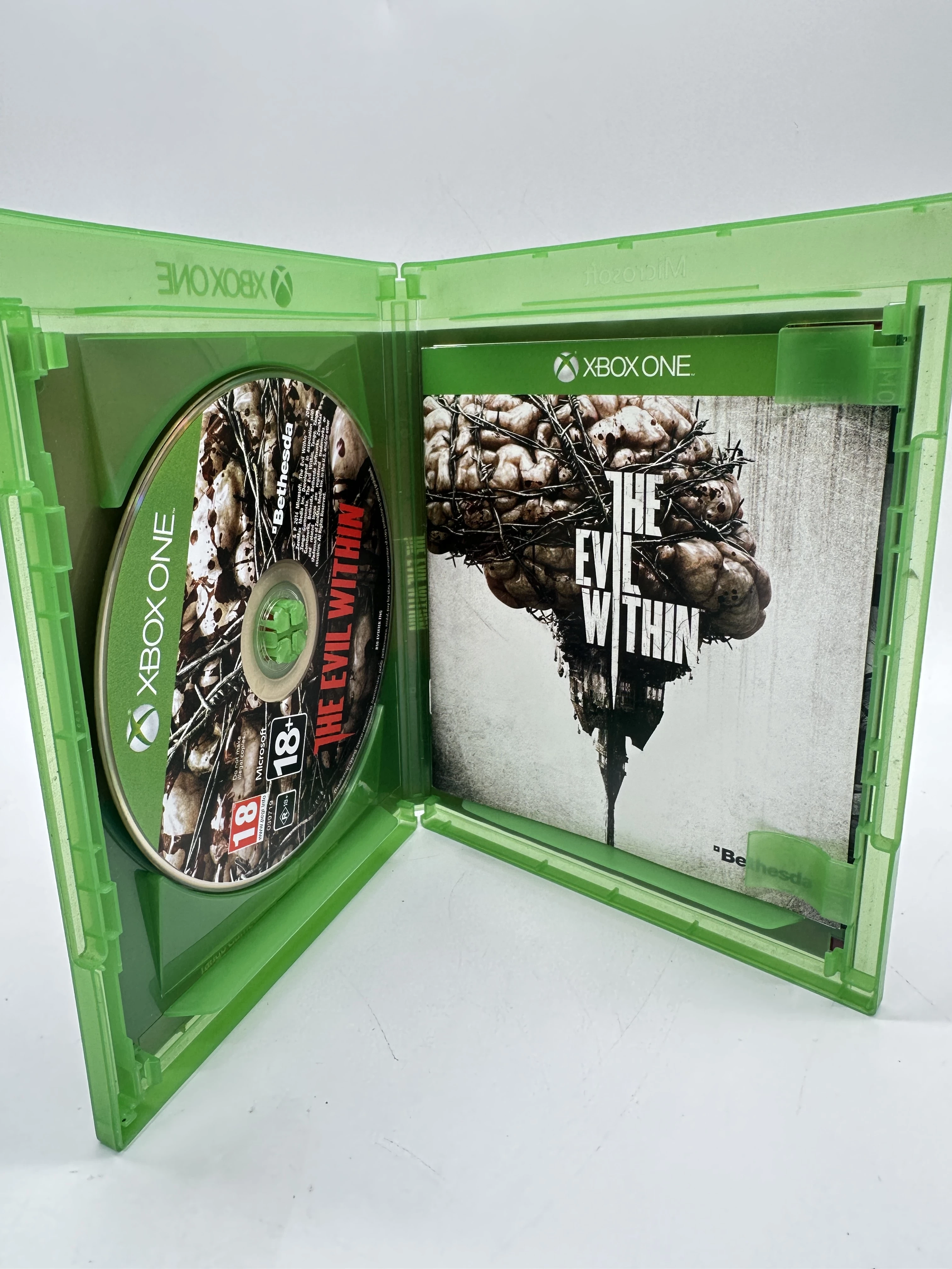 the-evil-within-xbox-one-ean-gtin-0093155149021