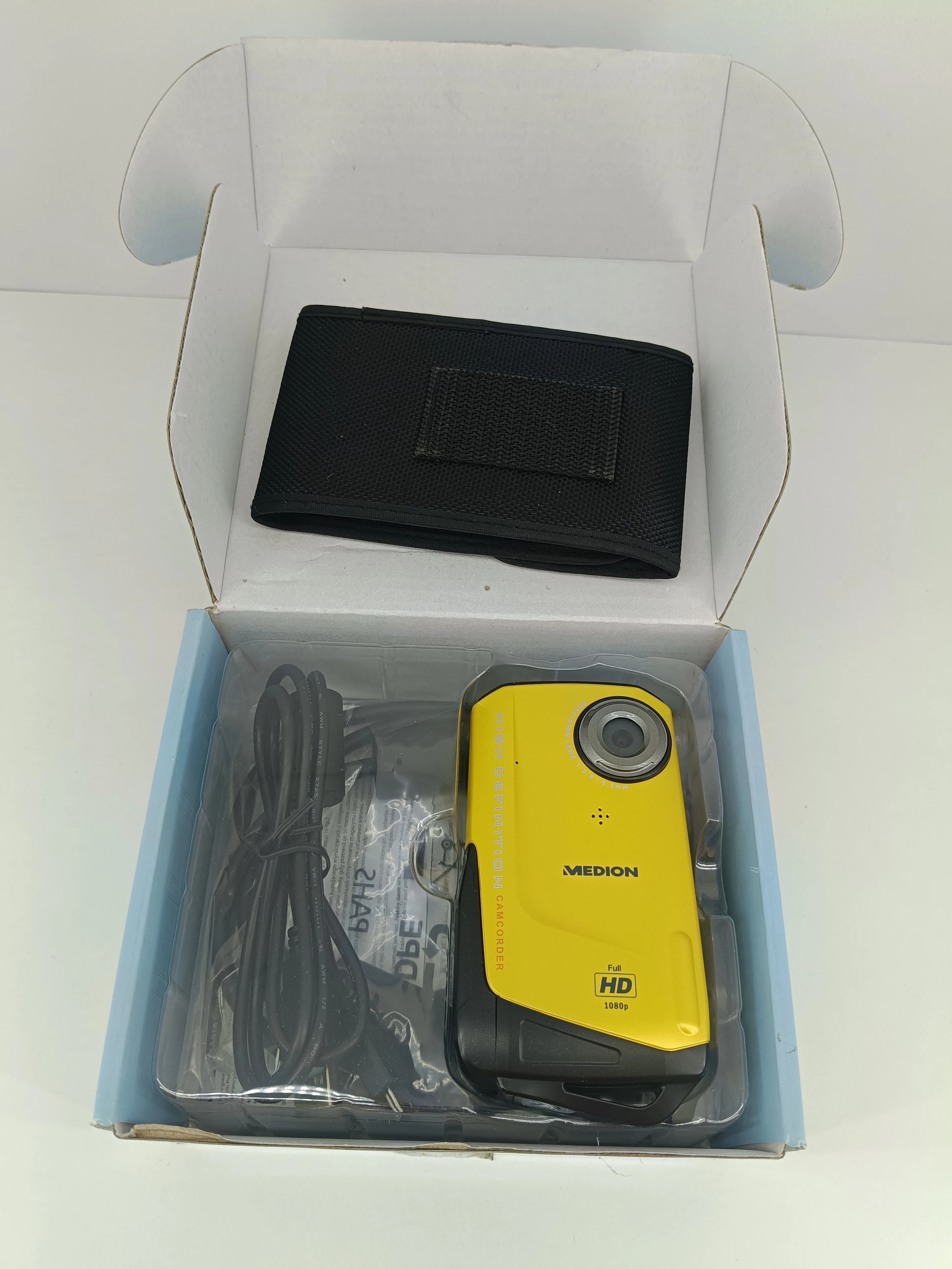 medion-life-s47121-md-86782-kamera-full-hd-stan-11323-2