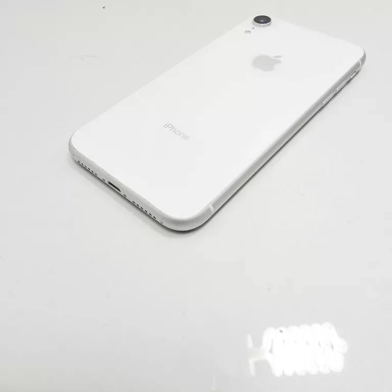 TELEFON APPLE IPHONE XR 3/64GB