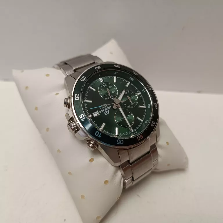 ZEGAREK CASIO EFR-526