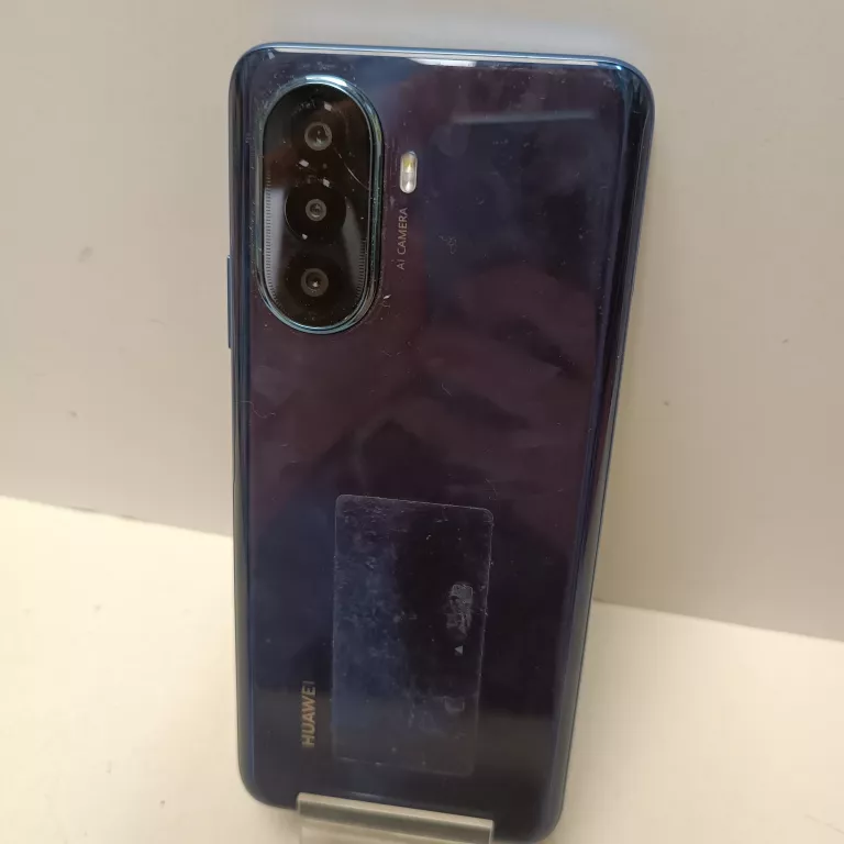 TELEFON HUAWEI NOVA Y70 4/128GB ZBITY APARAT