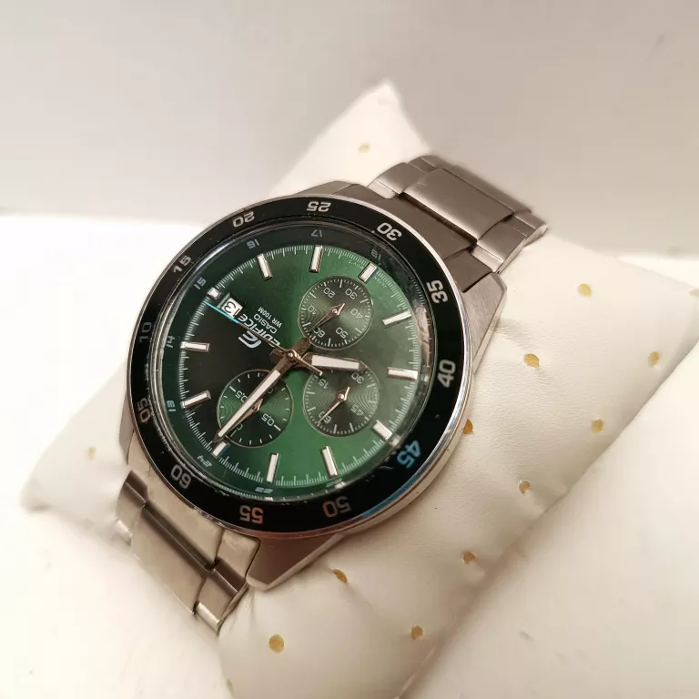 ZEGAREK CASIO EFR-526