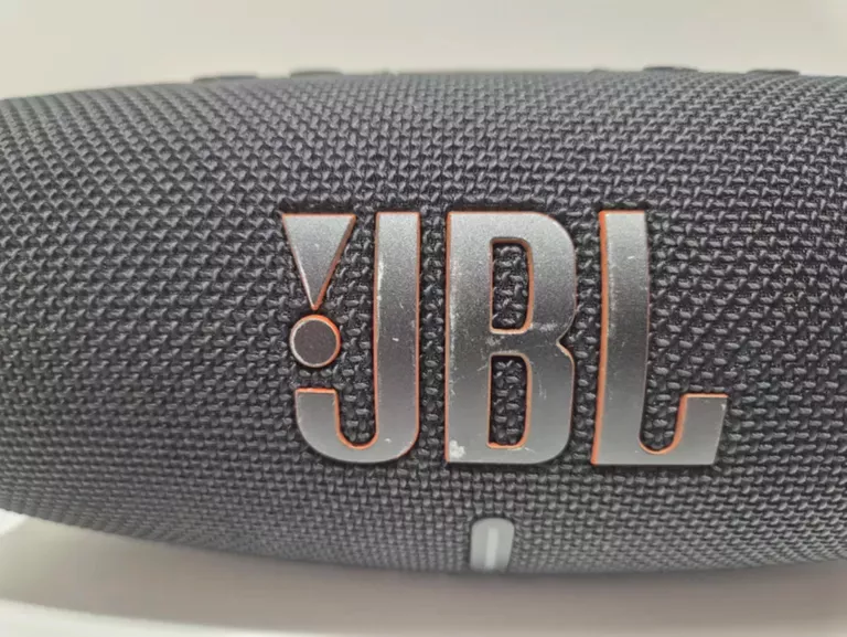 GLOSNIK JBL CHARGE 5