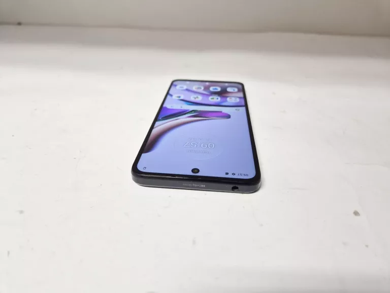 TELEFON MOTOROLA MOTO G13 4/128GB