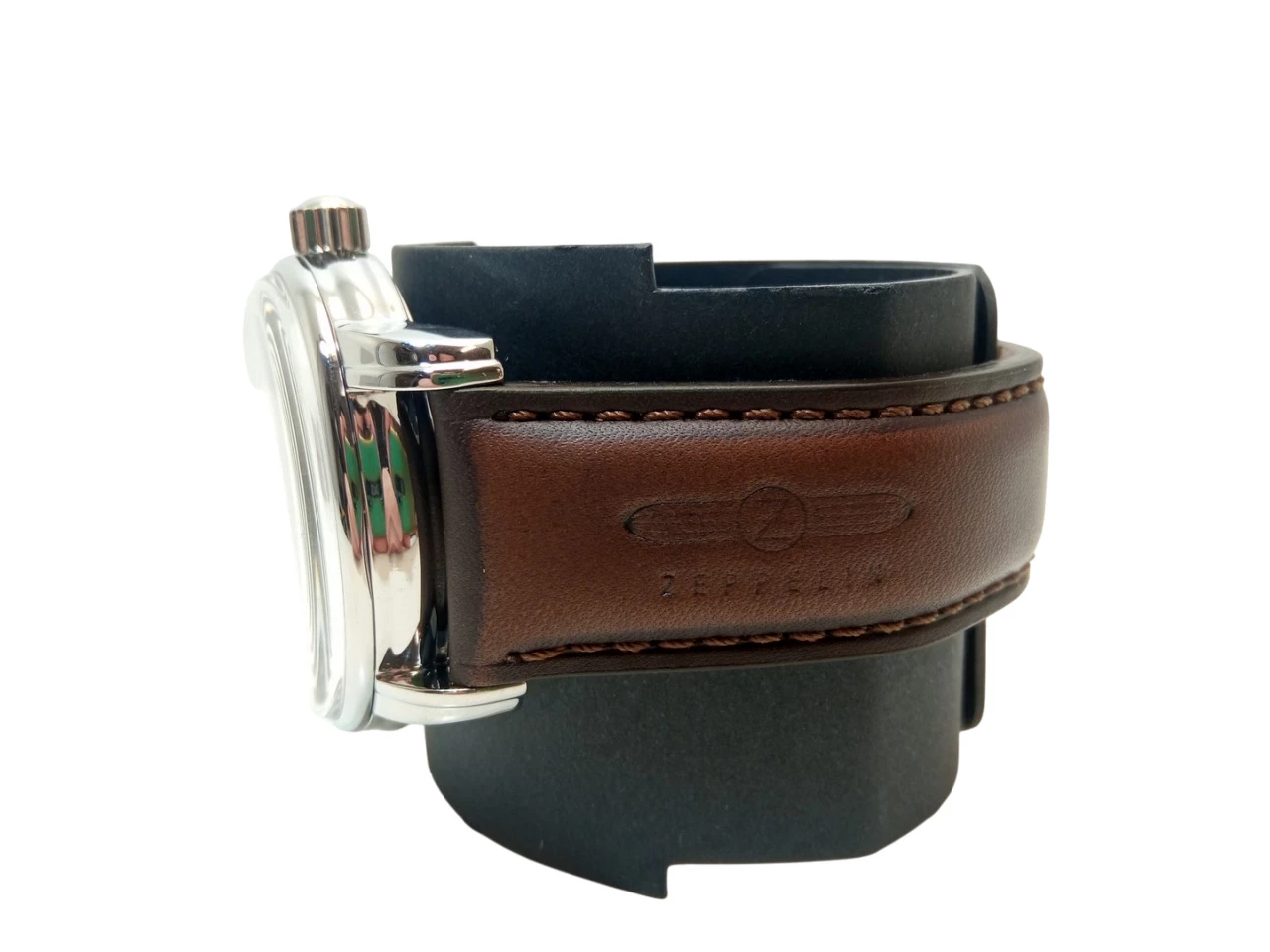 zegarek-meski-zeppelin-new-captains-line-8662-5-mechanizm-18738-4