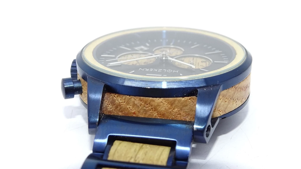 zegarek-meski-holzkern-ralph-42mm-drewno-wiazowe-ksztalt-koperty-129223-2