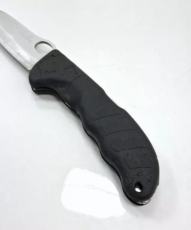 NÓŻ VICTORINOX HUNTER PRO - CZARNY - 0.9411.M3