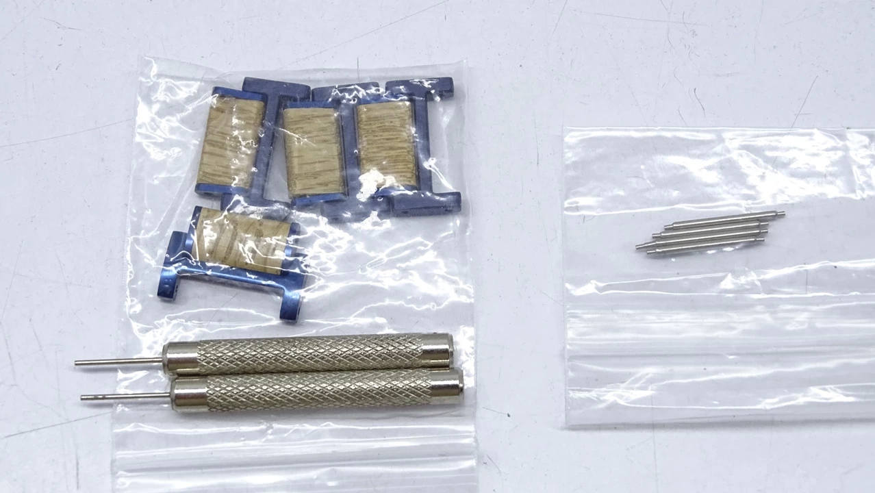 zegarek-meski-holzkern-ralph-42mm-drewno-wiazowe-stan-11323-2