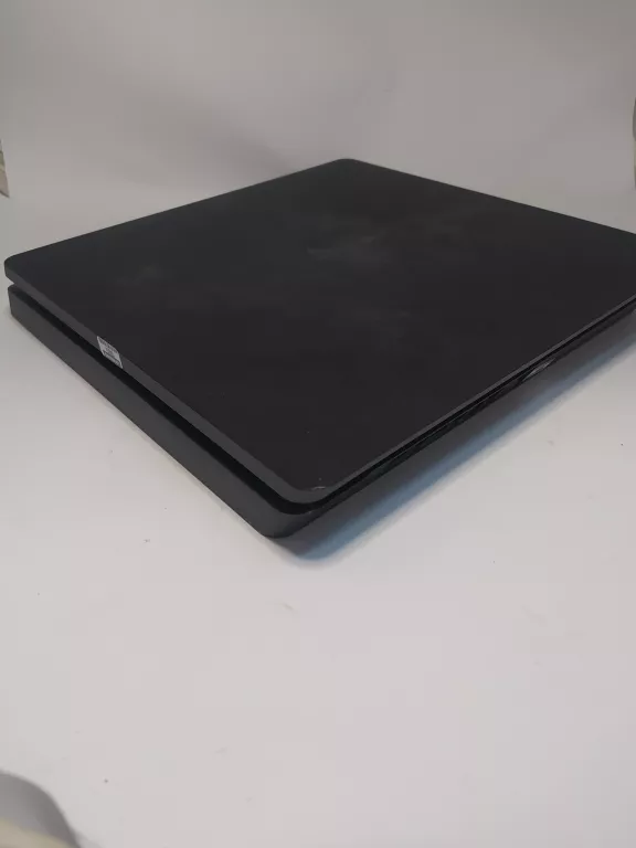 KONSOLA PS4 SLIM 500GB