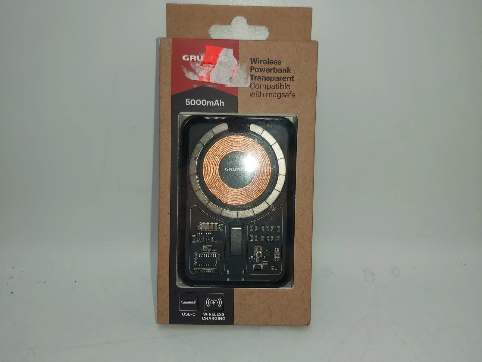 powerbank-grundig-transparentny-magsafe-5000-mah-slowackiego-17-katowice