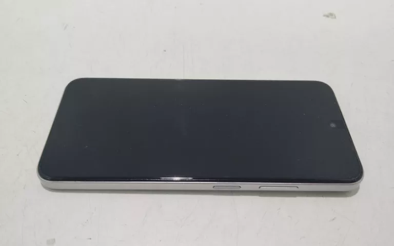 TELEFON INFINIX SMART 9 HD