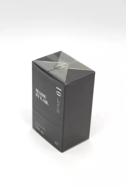WODA PERFUMOWANA MĘSKA MADE IN LAB 01 100ML