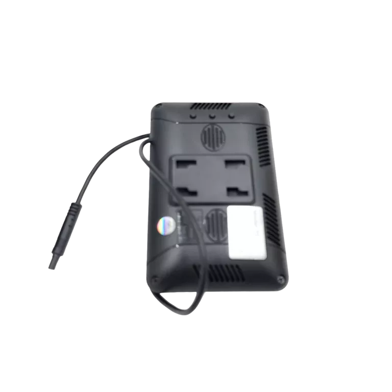 kamera-cofania-z-monitorem-tomoia-t1-hd-1080p-stan-11323-2