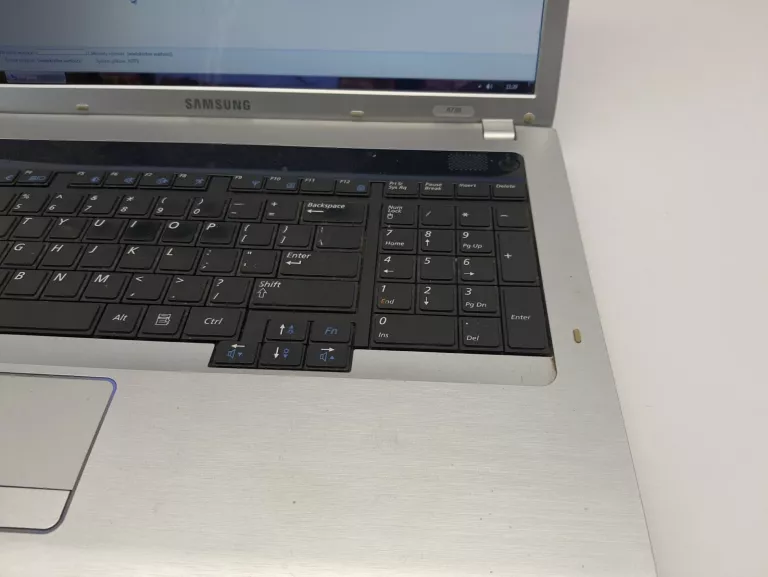 LAPTOP SAMSUNG R730