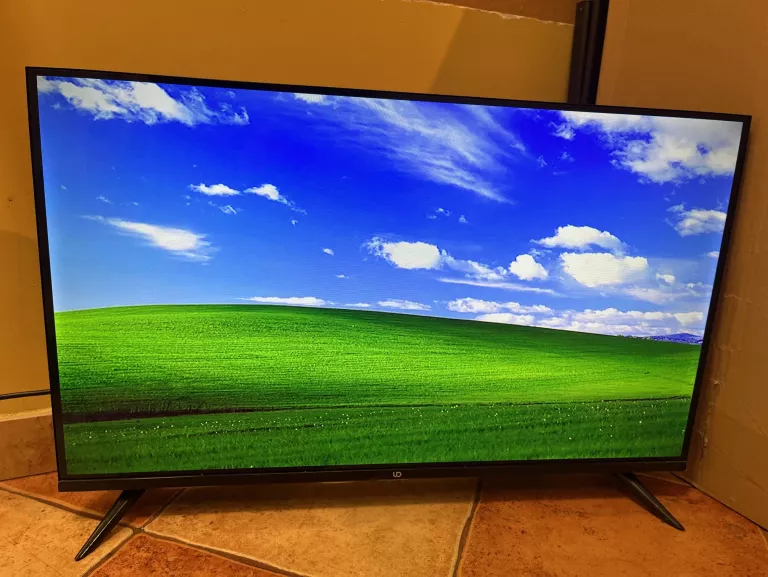 TELEWIZOR UD 32DW4210 + KABEL + PILOT