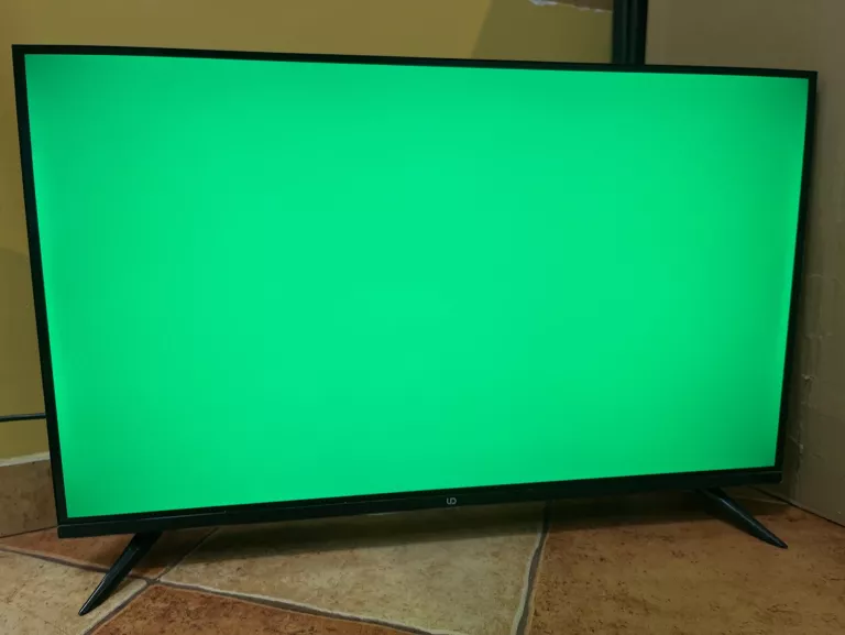 TELEWIZOR UD 32DW4210 + KABEL + PILOT
