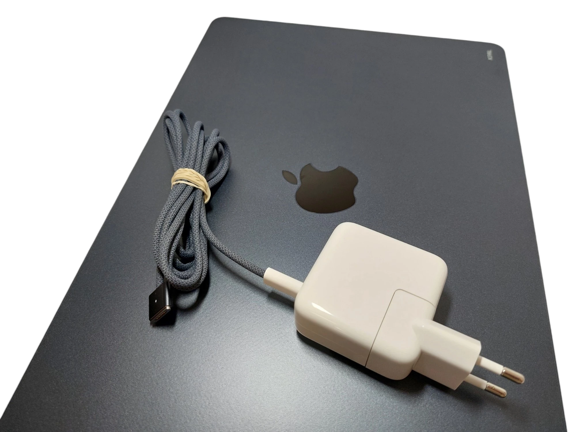 laptop-macbook-air-m4-2025-153-gwarancja-do-16042026-model-macbook-air-2025