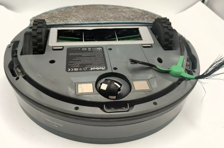 IROBOT ROOMBA ESSENTIAL ROBOT