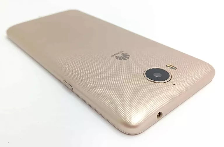 TELEFON HUAWEI Y5 2019 2/16GB