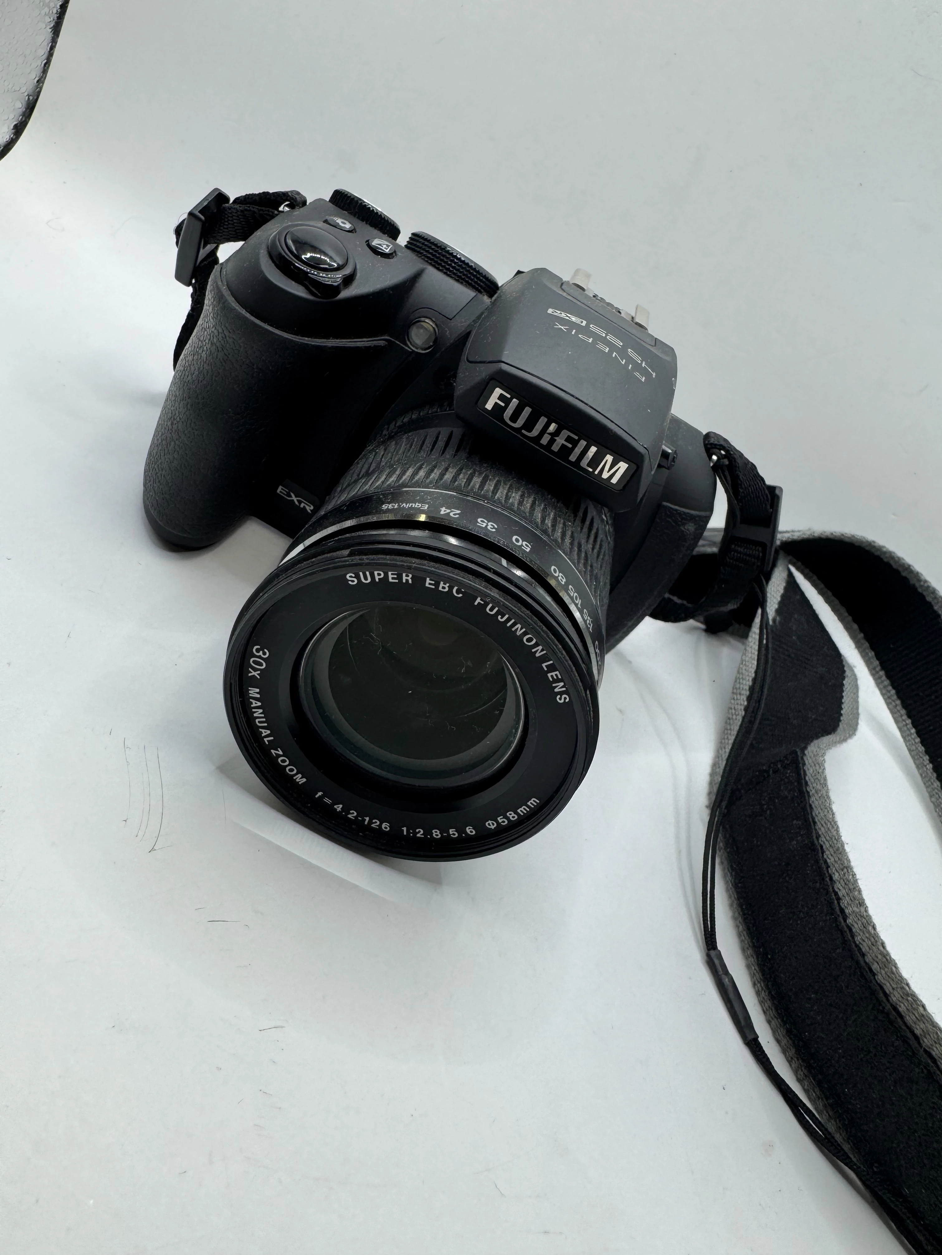 aparat-cyfrowy-fujifilm-hs25exr-niedurnego-4301-ruda-slaska