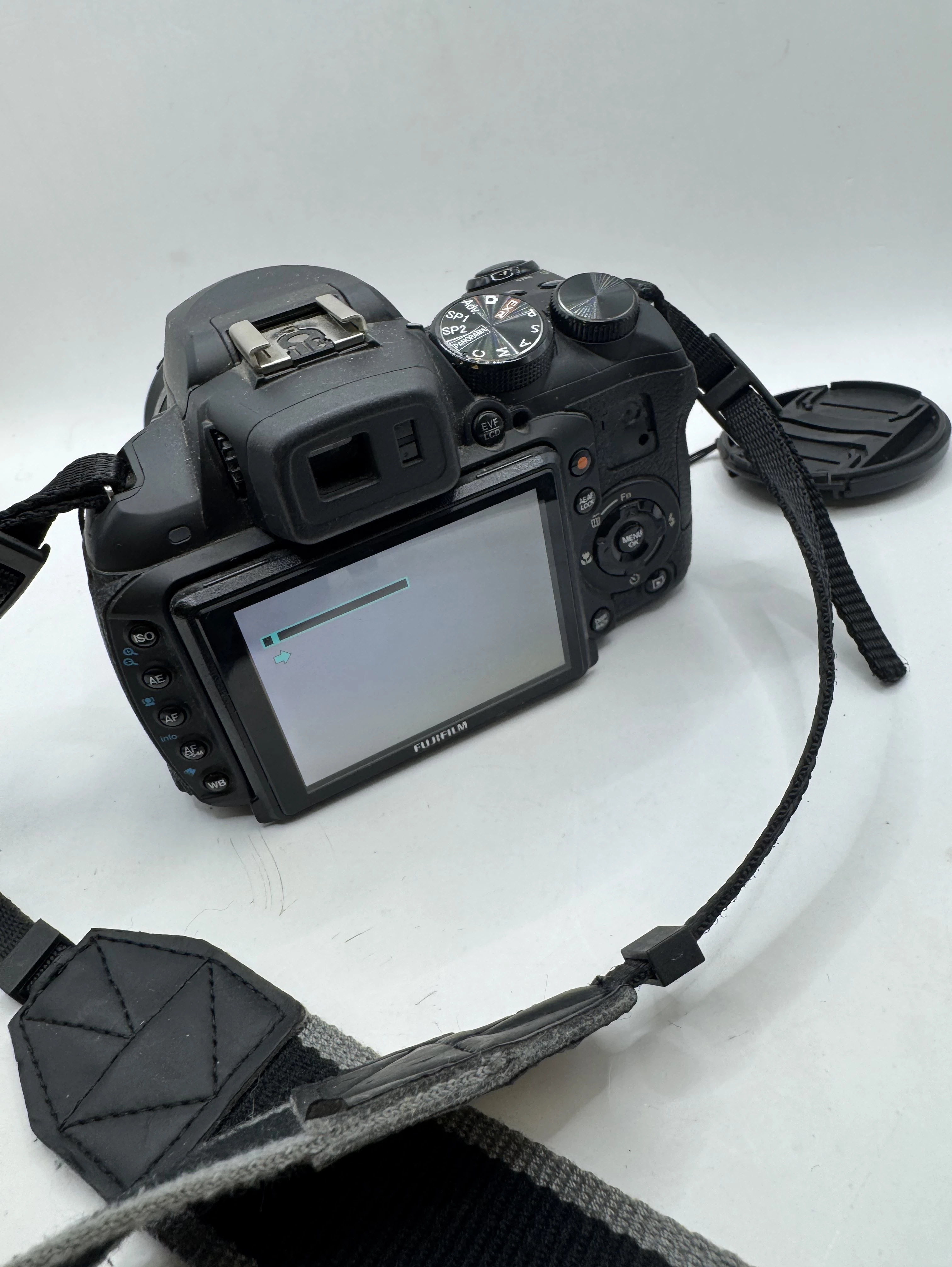 aparat-cyfrowy-fujifilm-hs25exr-jakosc-video-206962-228946