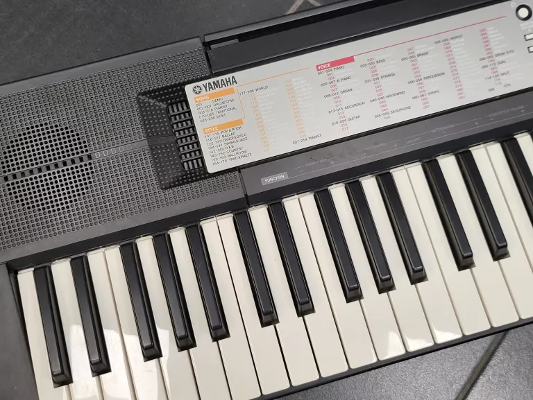 keyboard-yamaha-psr-f50-zasilacz-model-psr-f50