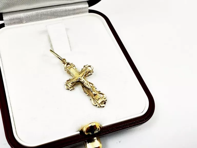 ZŁOTA ZWIESZKA KRZYŻ P585, WYSOKOŚĆ: 2CM, WAGA: 0,85G