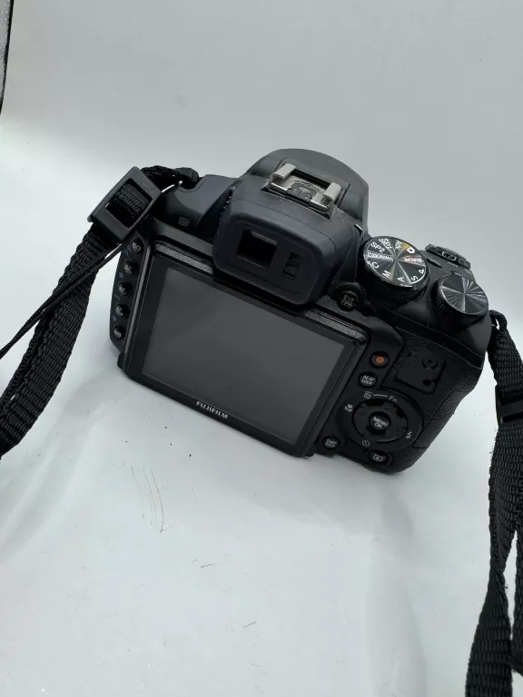 aparat-cyfrowy-fujifilm-hs25exr-stabilizacja-14349-2