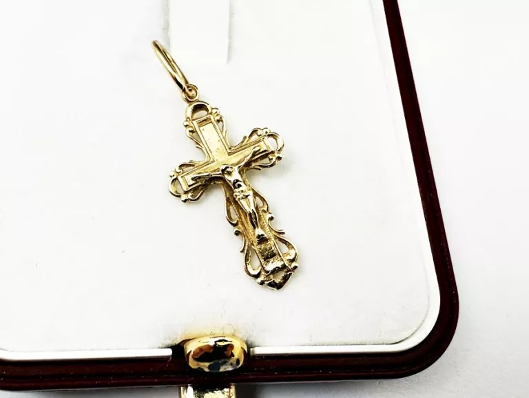ZŁOTA ZWIESZKA KRZYŻ P585, WYSOKOŚĆ: 2CM, WAGA: 0,85G